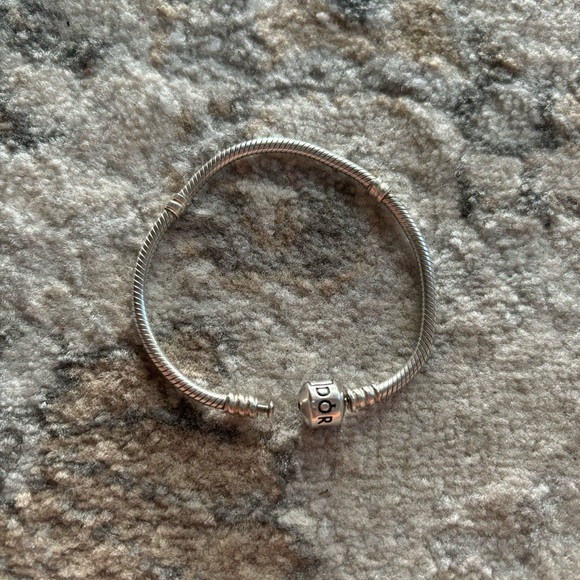 Pandora Moments Snake Chain Bracelet Size 6.7 - Picture 9 of 14